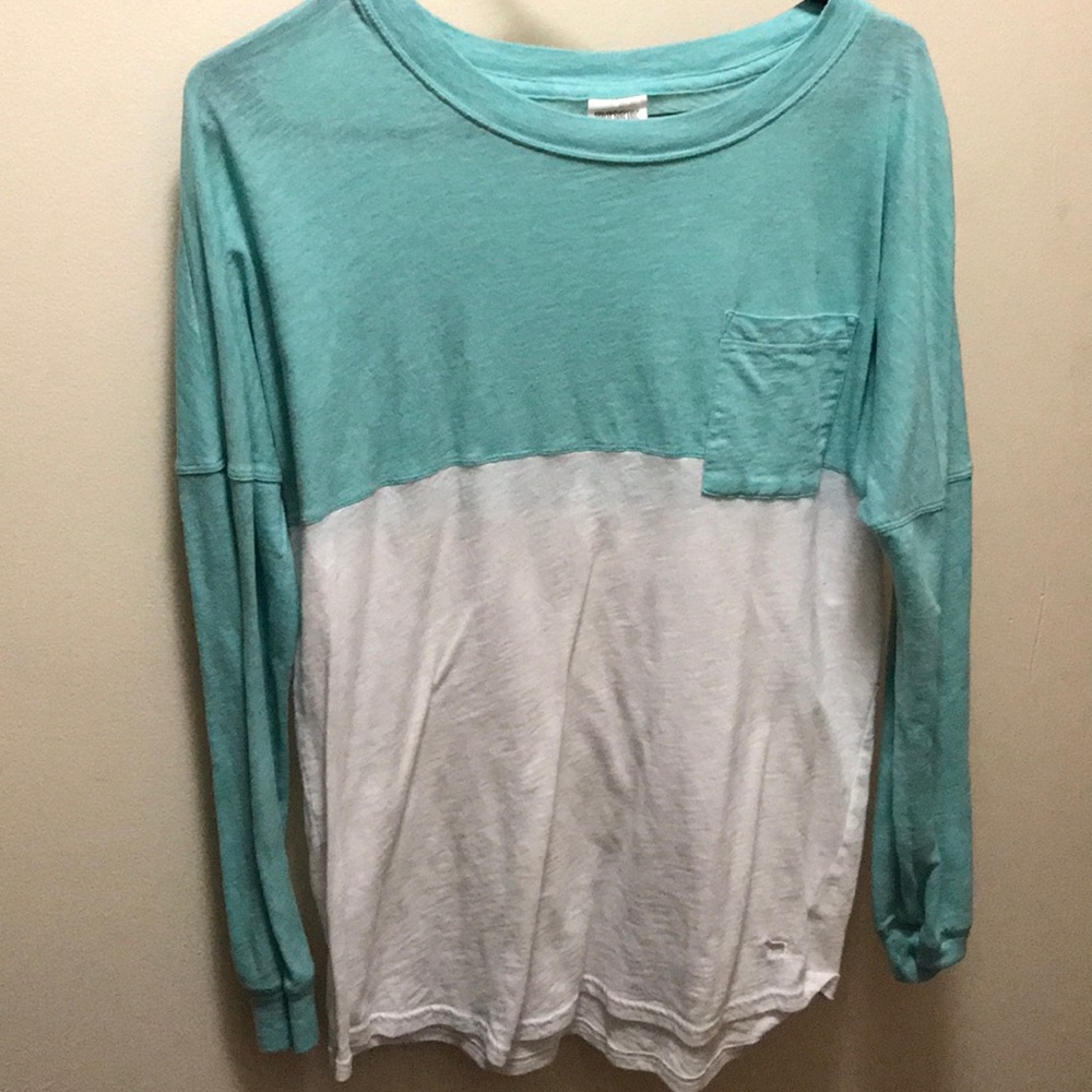 VS PINK long sleeve T-shirt